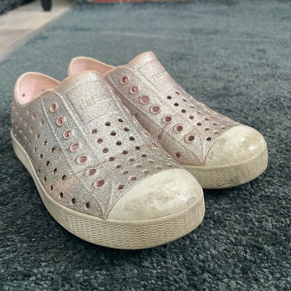 Native Toddler Shoes - Picture 1 of 8